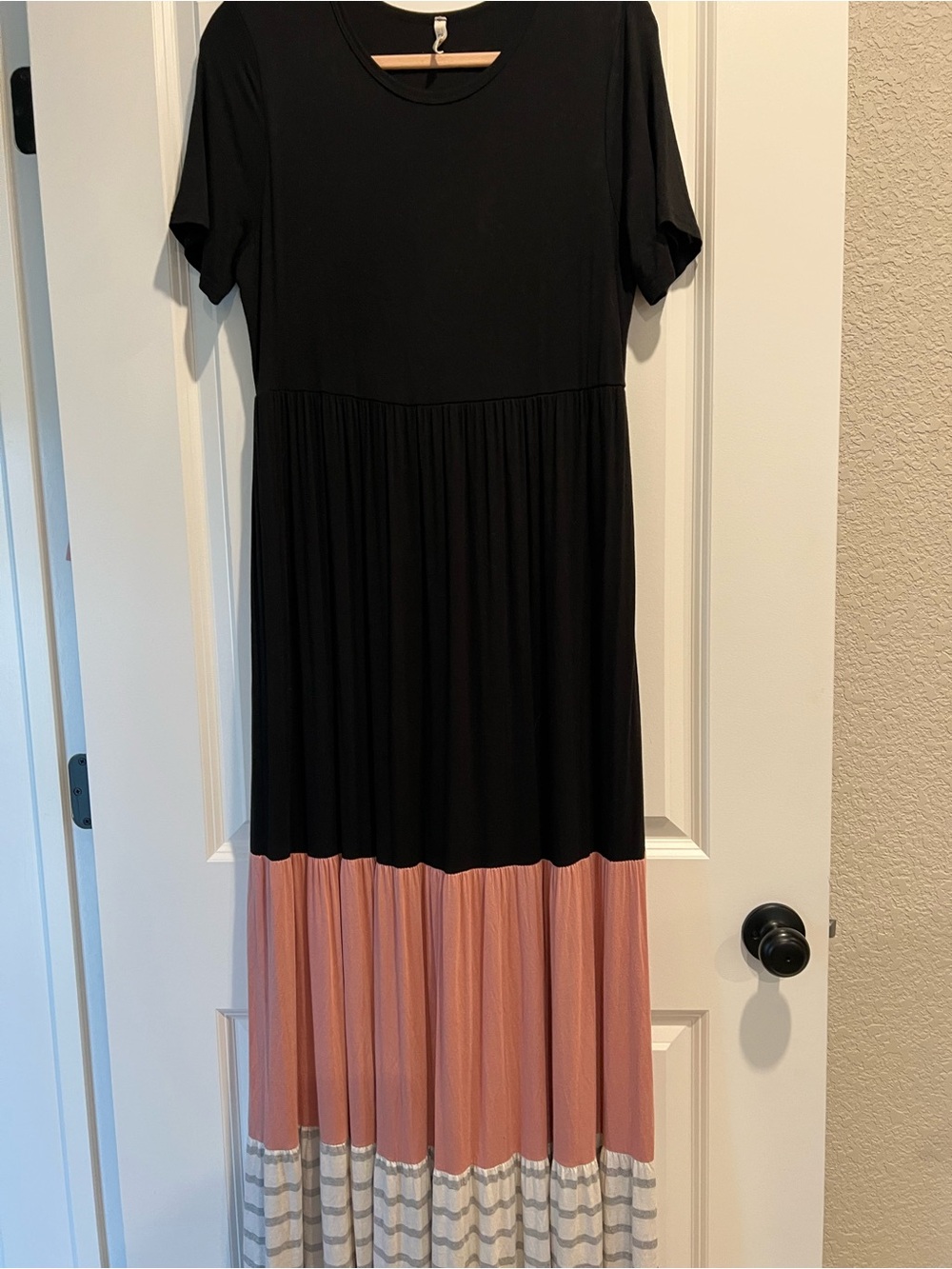 Beeson River Black, Blush & Cream Tiered Maxi Dress